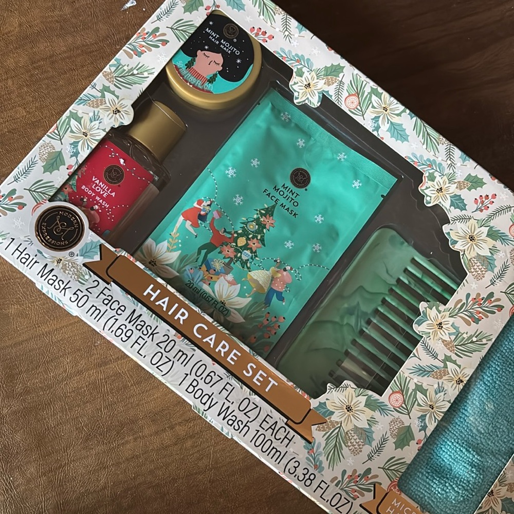 Hair, Face, and Body Care Set